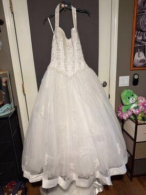 David’s Bridal Ballgown Wedding Dress